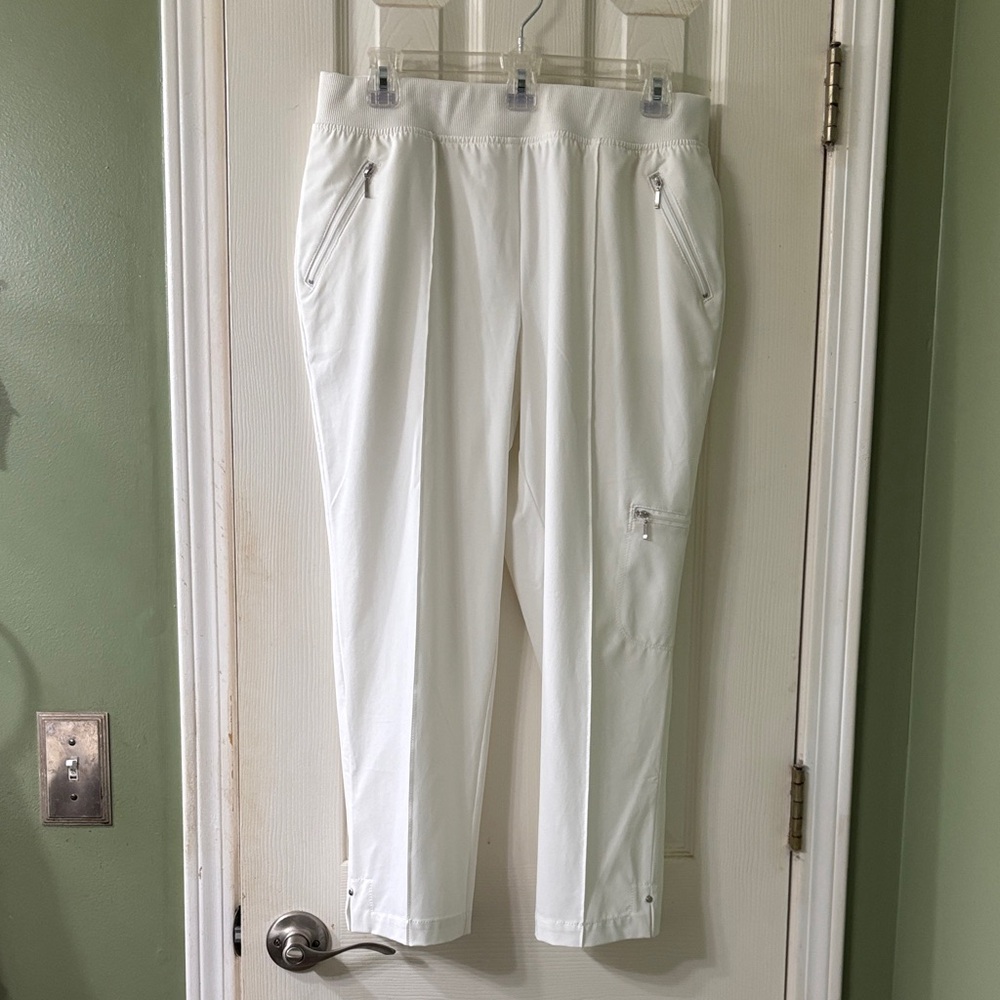 Women’s Classic White Cargo Pants